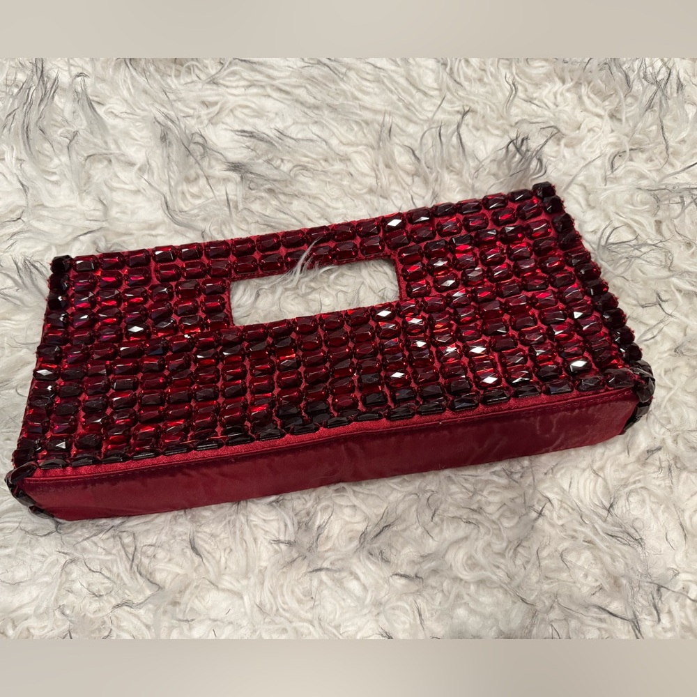 NWOT- Limited Classic Red Rhinestone Clutch - Picture 4 of 4